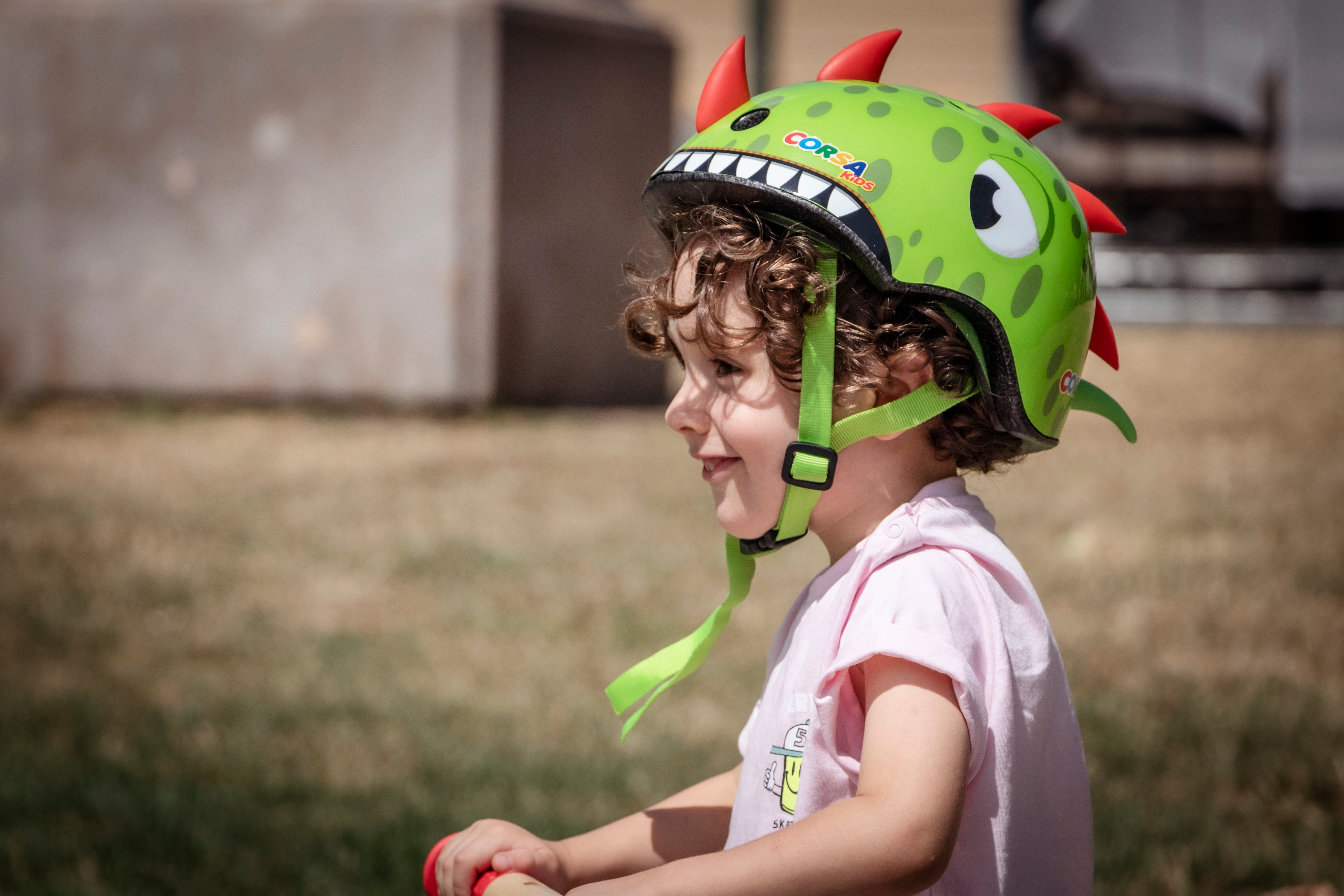 Protective helmets for children 